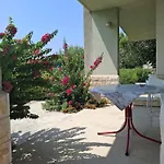 شقة Solar Nemira-omis