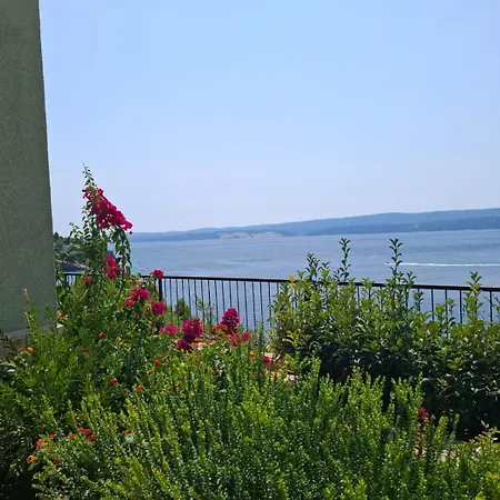 Apartamento Solar Nemira-omis Omiš