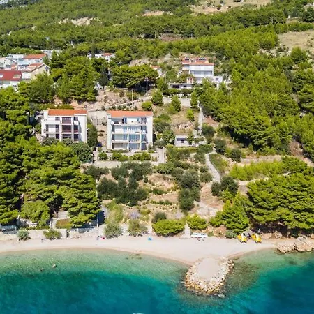 Apartamento Solar Nemira-omis *
